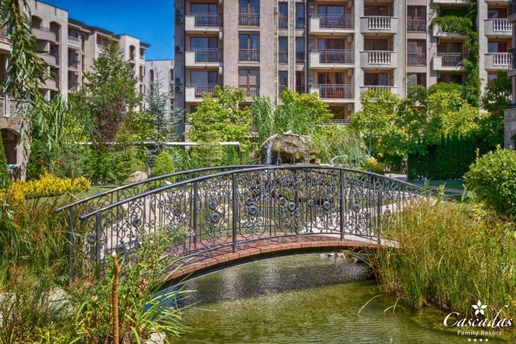 Destination Bulgaria 2000 Cascadas Private Summer Family Apartments Napospart Kültér fotó