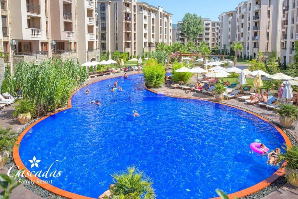 Destination Bulgaria 2000 Cascadas Private Summer Family Apartments Napospart Kültér fotó