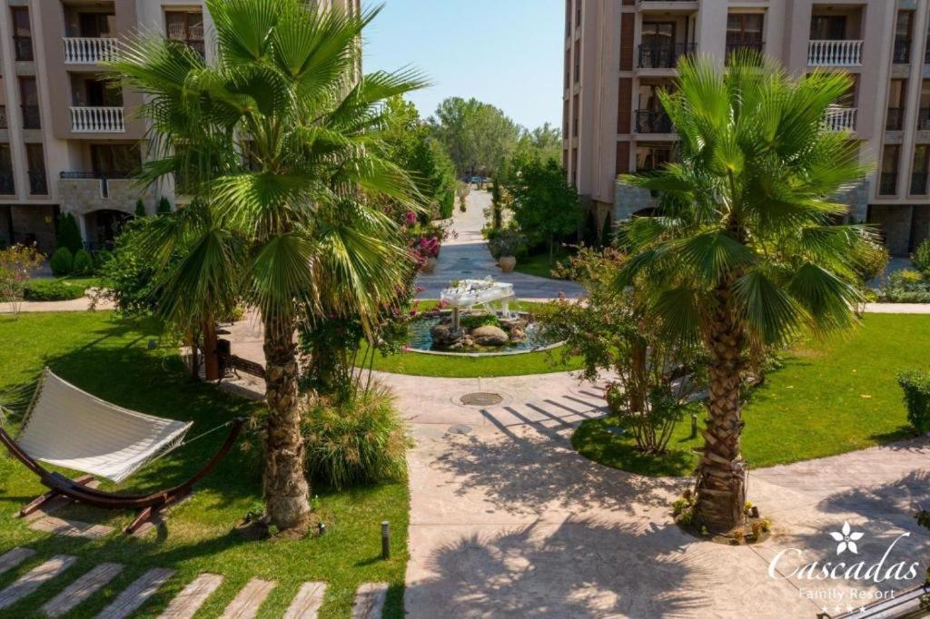 Destination Bulgaria 2000 Cascadas Private Summer Family Apartments Napospart Kültér fotó
