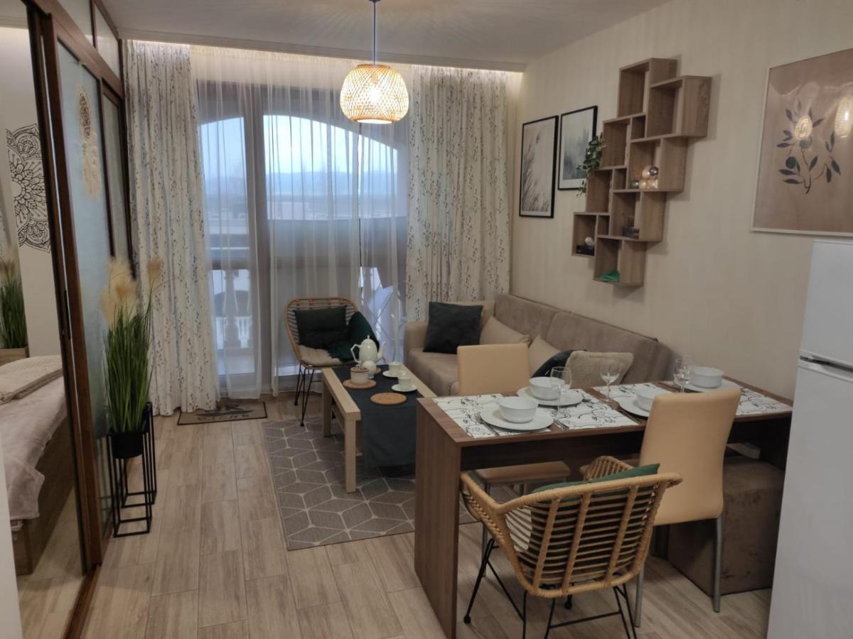 Destination Bulgaria 2000 Cascadas Private Summer Family Apartments Napospart Kültér fotó