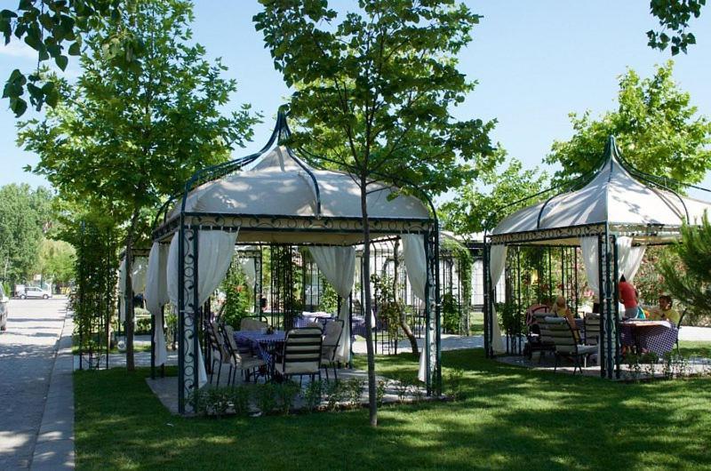 Destination Bulgaria 2000 Cascadas Private Summer Family Apartments Napospart Kültér fotó