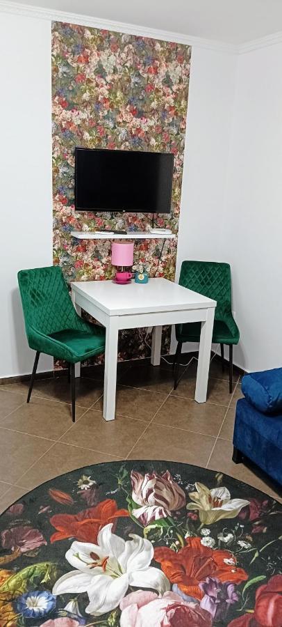 Destination Bulgaria 2000 Cascadas Private Summer Family Apartments Napospart Kültér fotó